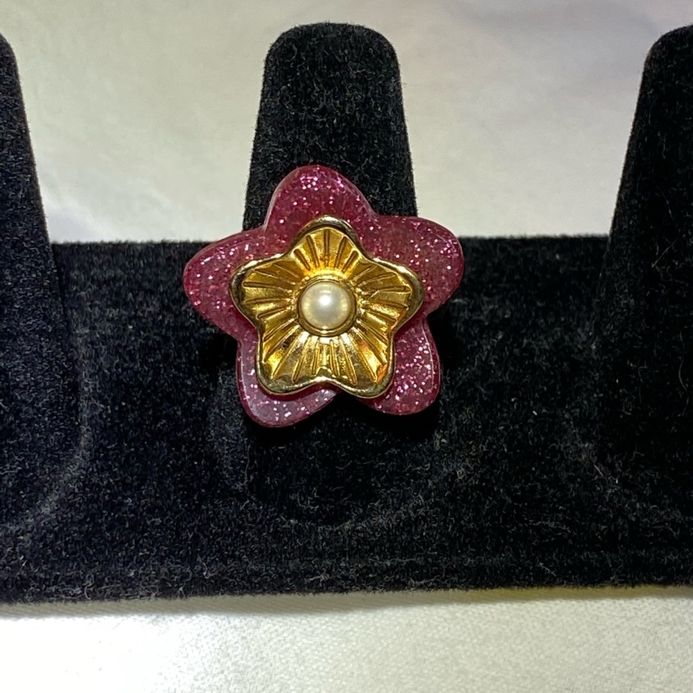 Coach Tea Rose Gold plated pink resin cocktail pearl adjustable ring